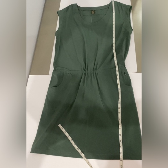 Prana Norma Sleeveless Athleisure Activewear Dress, Green, Size M - Picture 7 of 12